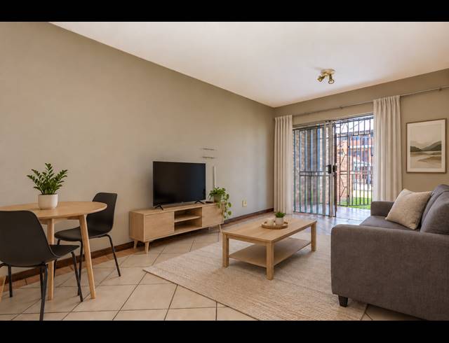 2 BEDROOM APARTMENT FOR SALE IN NOORDWYK